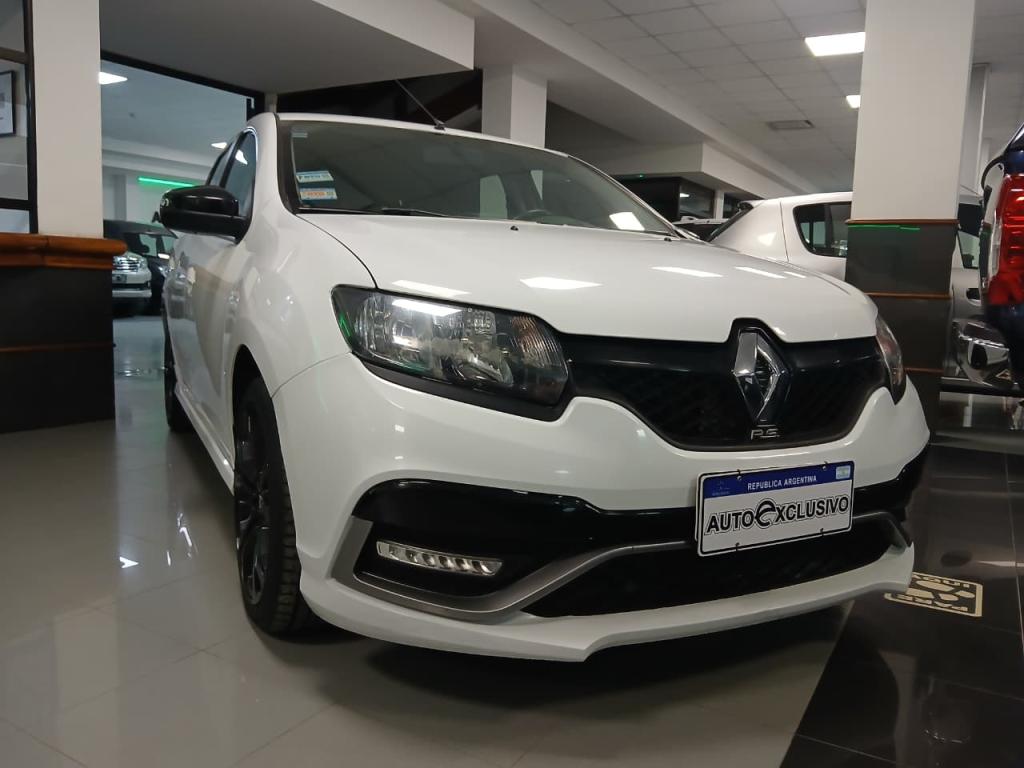 RENAULT NUEVO SANDERO RS 2016